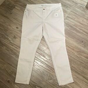 OLD NAVY SUPER SKINNY ANKLE LENGTH WHITE JEANS SZ 14
